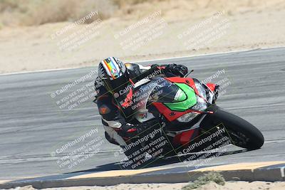 media/Sep-20-2025-Race Pace (Sat) [[d4e1b33f4d]]/Non Verified/Turn 10 Inside (1110am)/